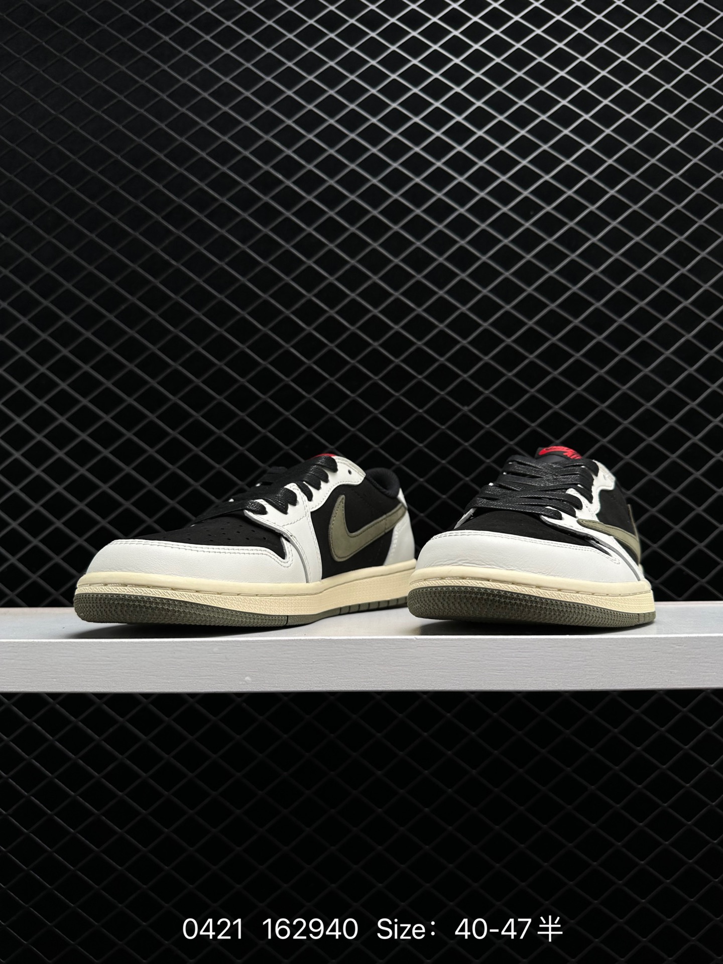 Travis Scott X Air Jordan 1 Low 